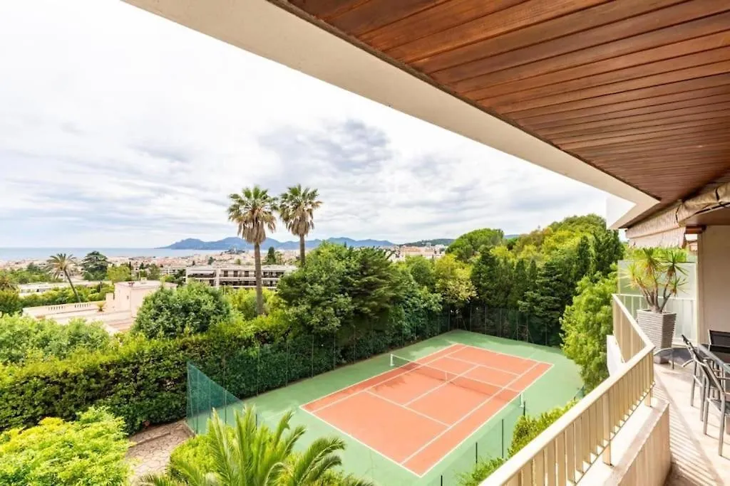 Superbe 3 Pieces Avec Piscine Et Tennis Cannes Appartement