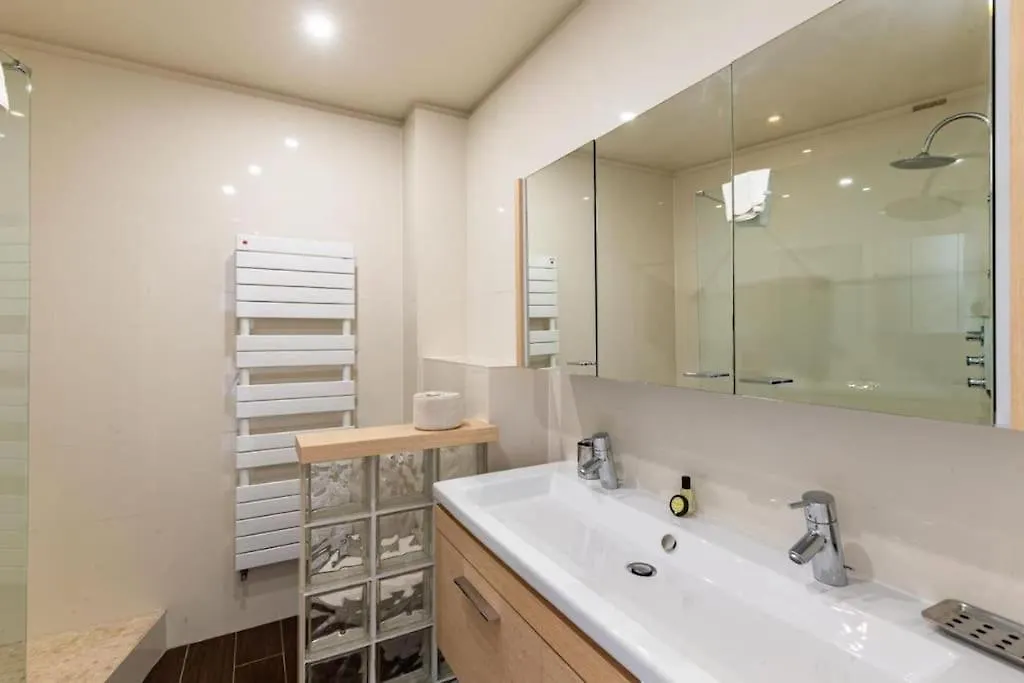 Apartmán Superbe 3 Pieces Avec Piscine Et Tennis Cannes